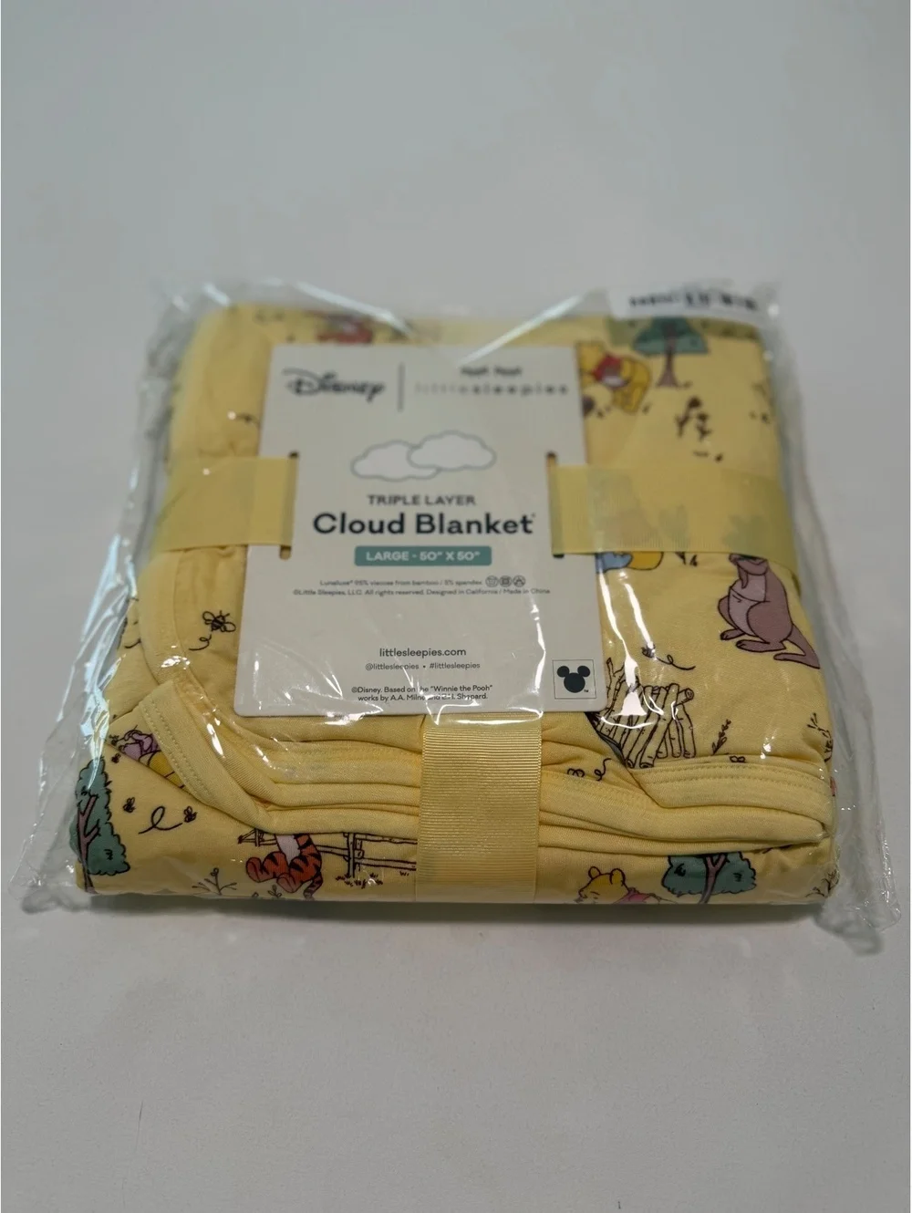 Little Sleepies Disney Winnie the Pooh Playtime Cloud Blanket 50x50 HTF NWT